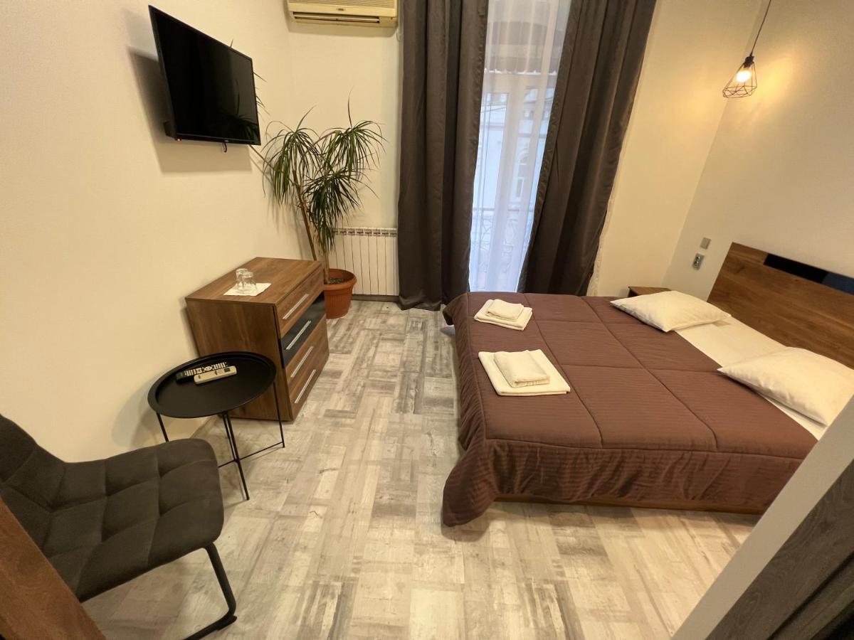 Pensiunea Luisa Κραϊόβα Εξωτερικό φωτογραφία
